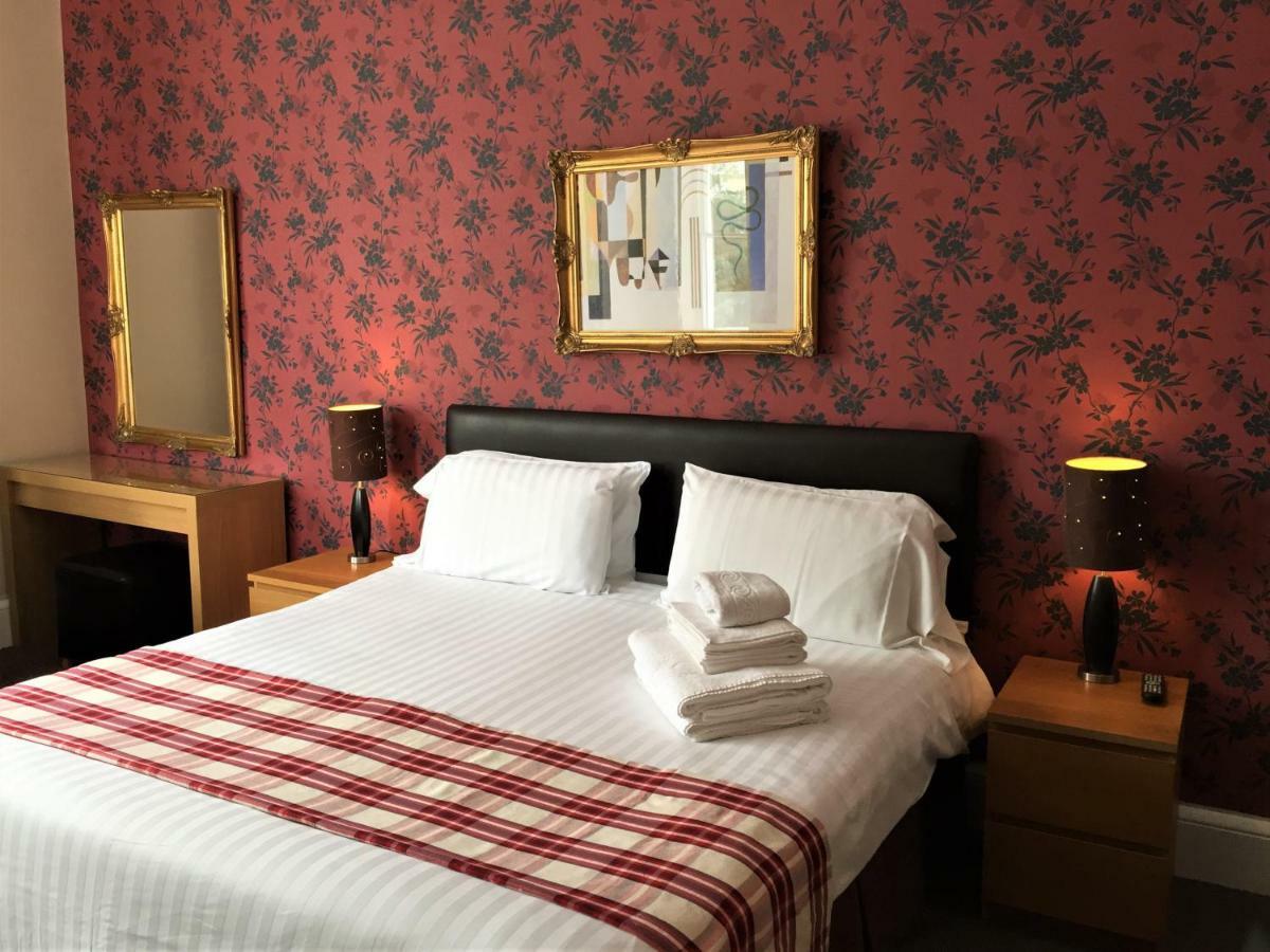 Palm Grove Bed & Breakfast 3*